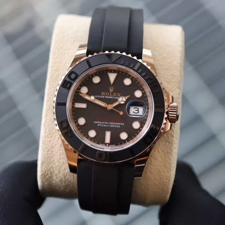 Rolex Yacht-Master 40 Rose Gold Oysterflex - Image 2