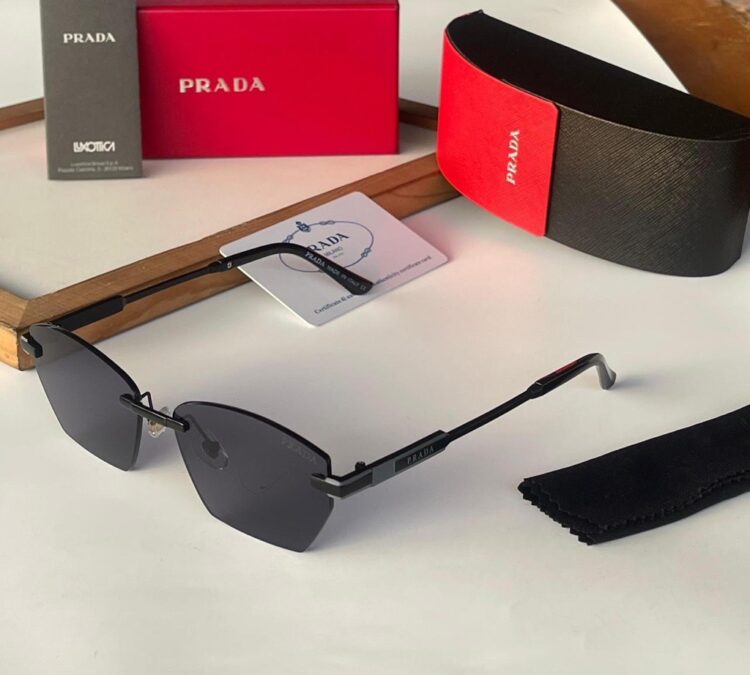 Prada Sun Glassess