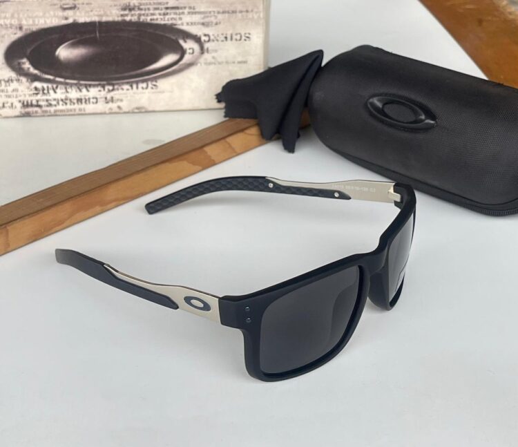 Oakley Sunglasses Unisex