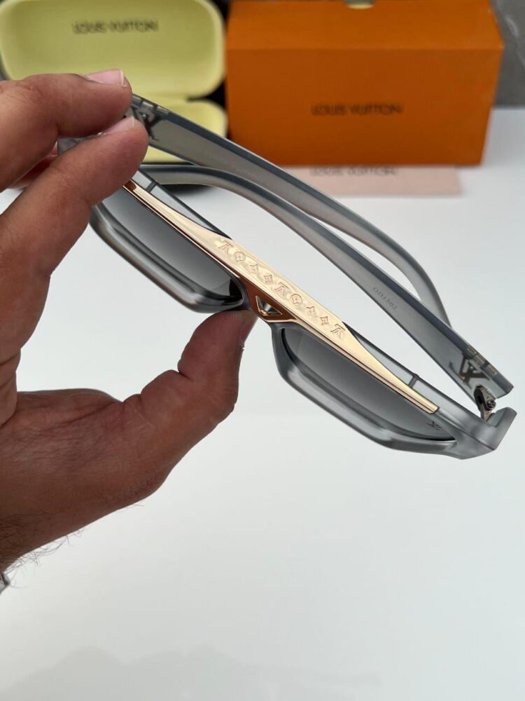 LV Sunglasses Unisex - Image 5